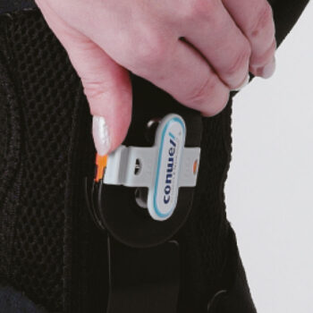 Ginocchiera con foro rotuleo Coolplus
